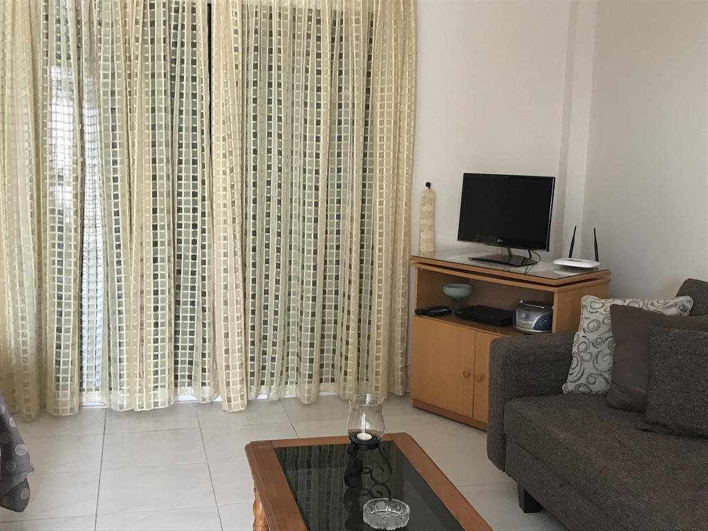Ikaria Village Apt 201 Paphos Esterno foto